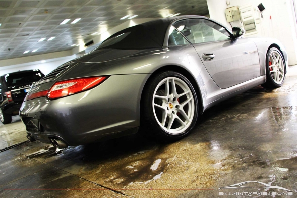 2009 PORSCHE Carrera 4S