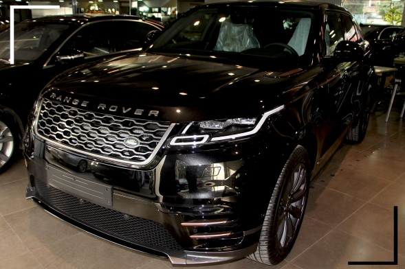 2018 Range Rover Velar T250 SE