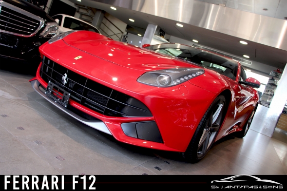 2013 Ferrari F12