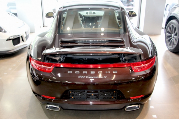 2015 PORSCHE 911 CARRERA 4